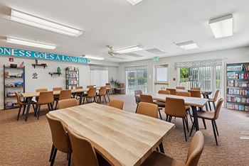 Social lounge